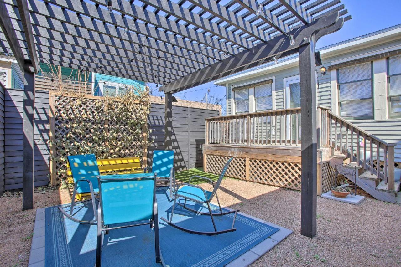 Cozy Beach Bungalow Near Galveston Seawall And Pier Esterno foto