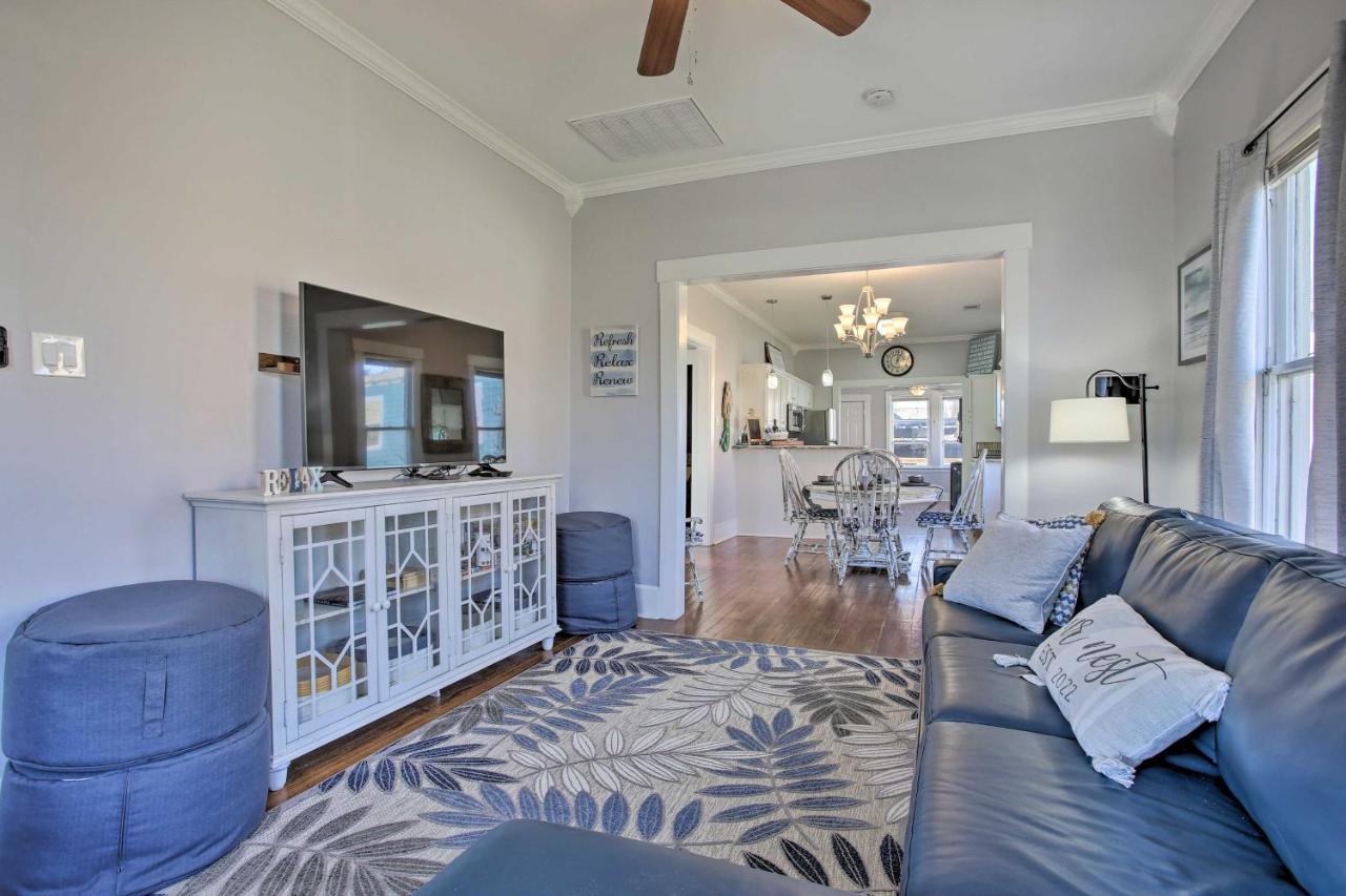 Cozy Beach Bungalow Near Galveston Seawall And Pier Esterno foto